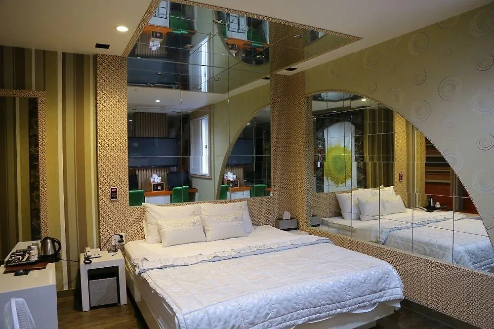 *** Motel Vovtel Hotel Busan South Korea